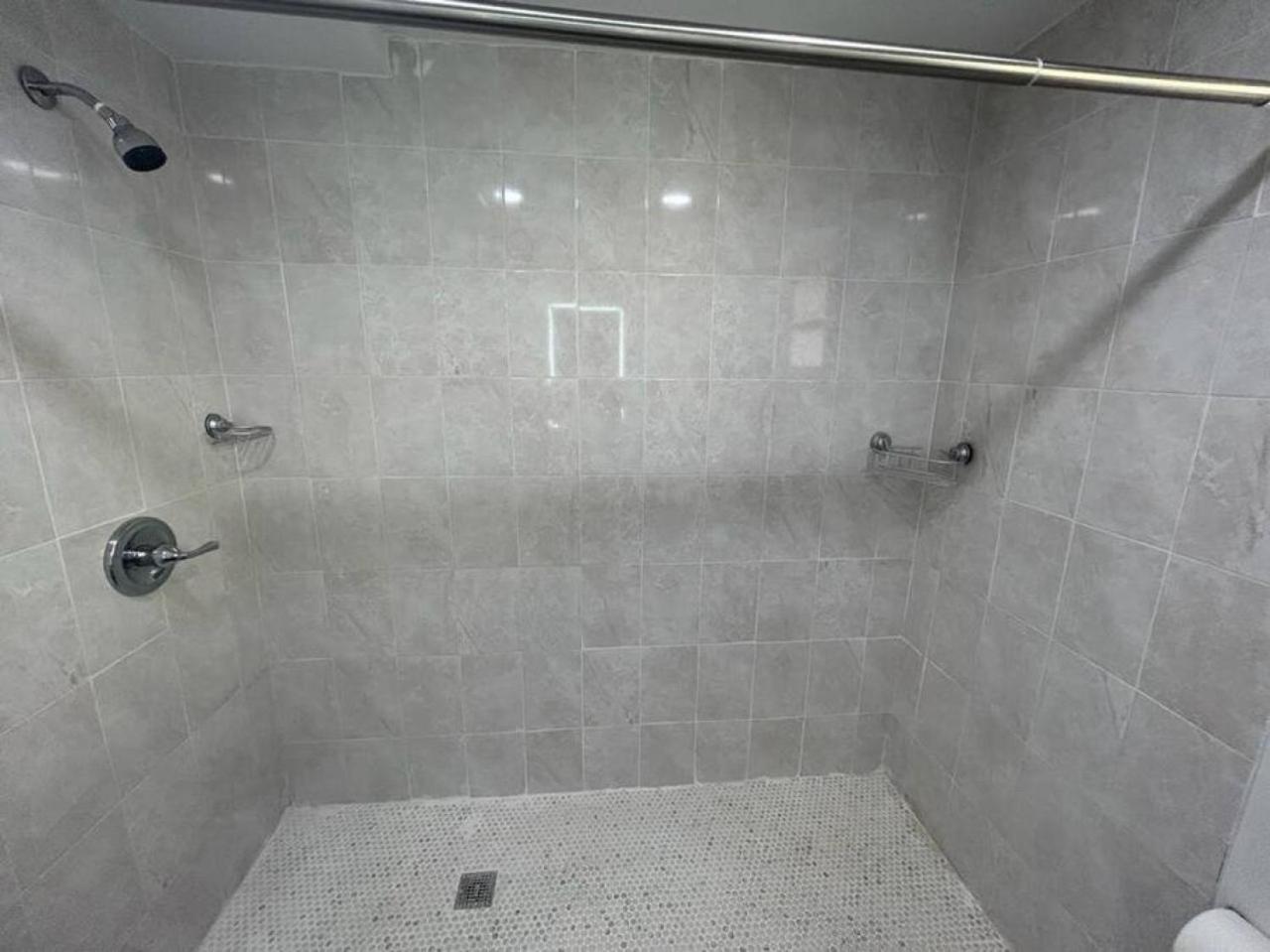 Fully Equipped Apartments With Parking Near Cocowalk Miami Buitenkant foto
